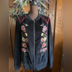 Torrid Black & Red Floral Embroidered Embellished Bomber Jacket Sz 1X 14/16 NWT